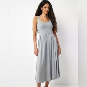 ARITZIA WILFRED  Gray Sleeveless Dress